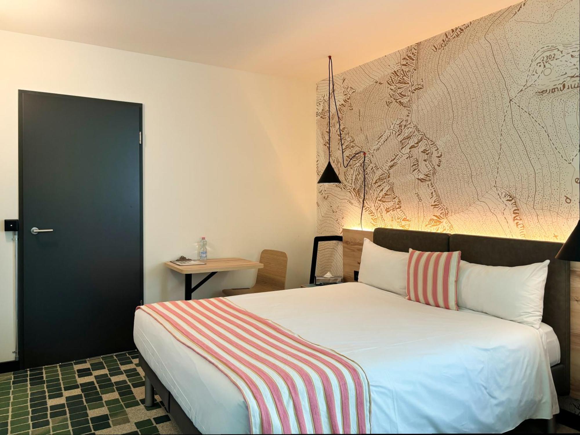 Nonanteneuf Appart Hotel Sierre - Contactless Check-In Ngoại thất bức ảnh