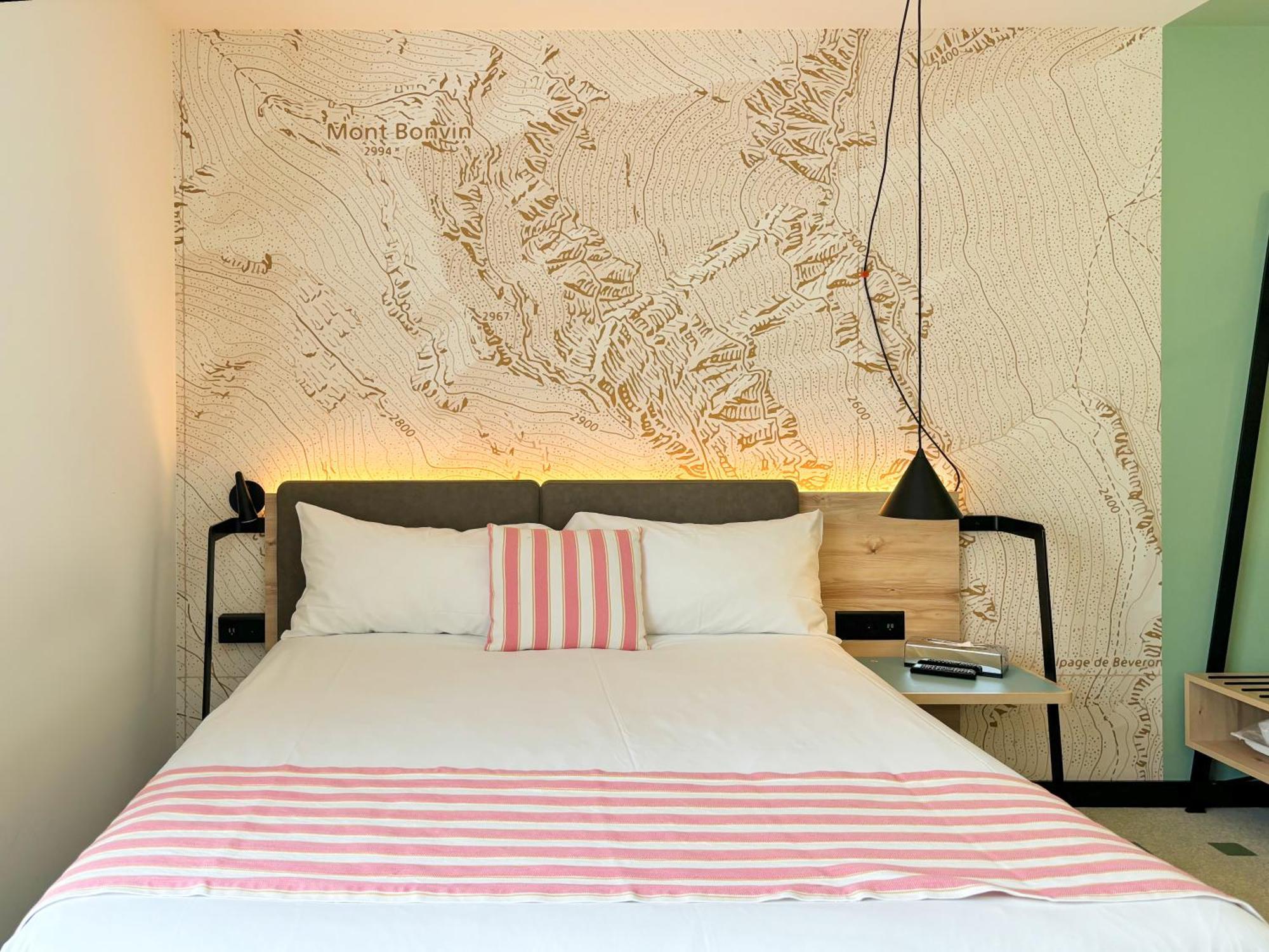 Nonanteneuf Appart Hotel Sierre - Contactless Check-In Ngoại thất bức ảnh