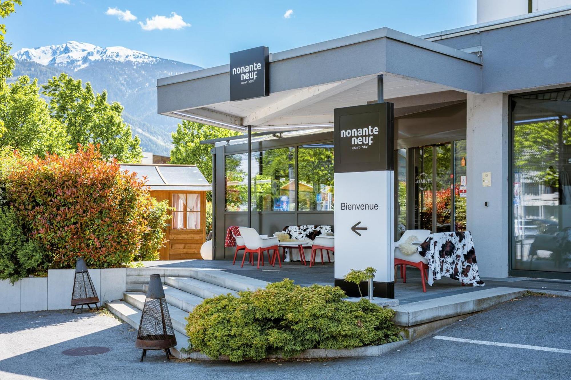 Nonanteneuf Appart Hotel Sierre - Contactless Check-In Ngoại thất bức ảnh
